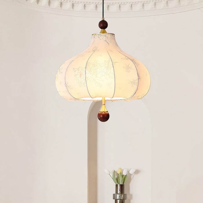 Chestnut Bloom Pendant Lamp.