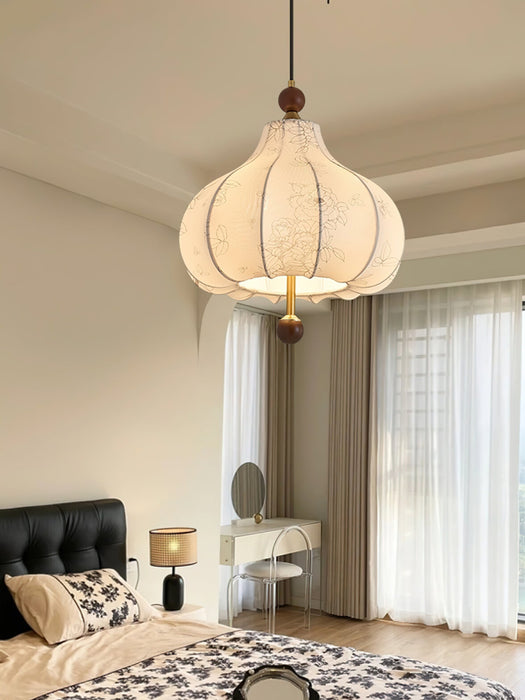 Chestnut Bloom Pendant Lamp