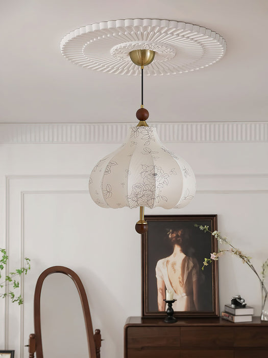 Chestnut Bloom Pendant Lamp.