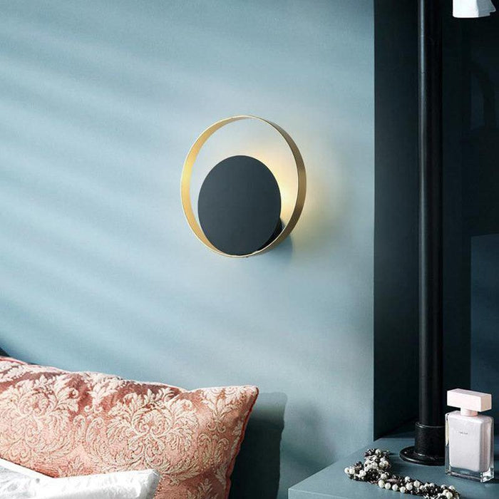 Circle Wall Lamp.