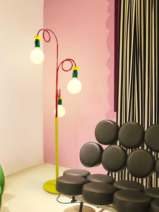 Circulo Play Floor Lamp.