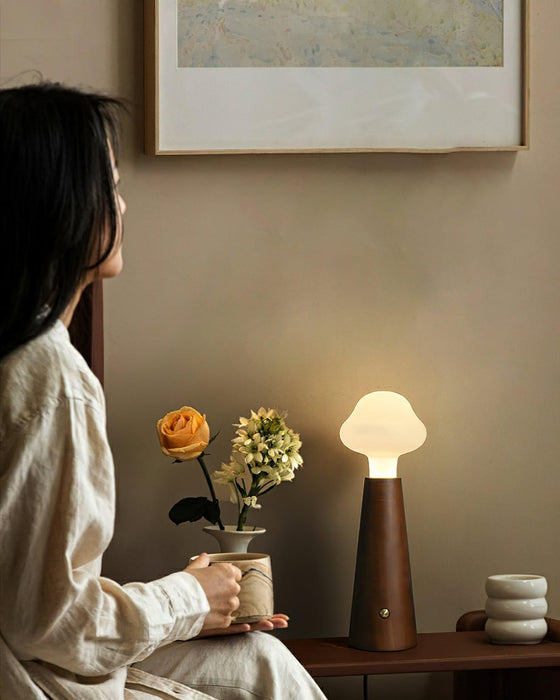 Lampe de table Cloudlet-DWHOME