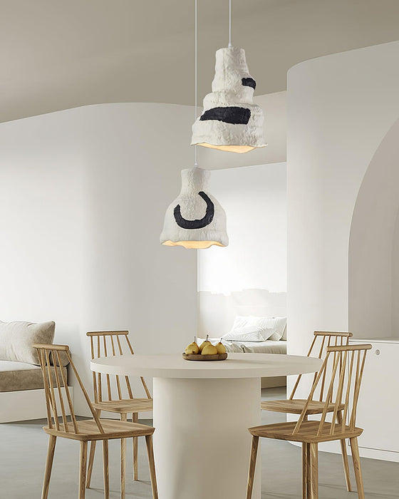 Clovo Pendant Lamp.