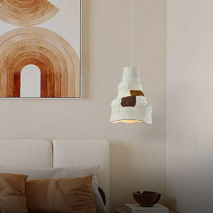 Clovo Pendant Lamp.