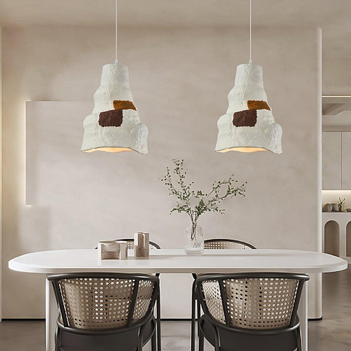 Clovo Pendant Lamp.