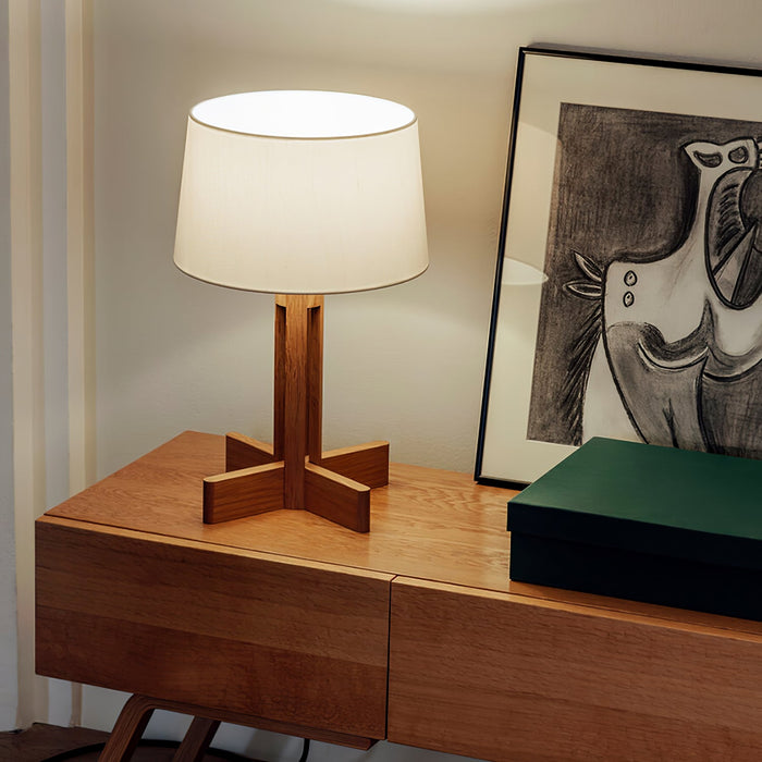 Compact Charm Table Lamp-DWHOME