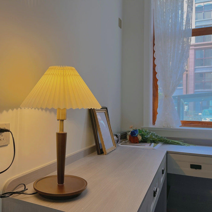 Cone Pleated Fabric Table Lamp-DWHOME