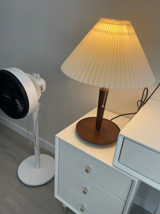 Cone Pleated Fabric Table Lamp-DWHOME
