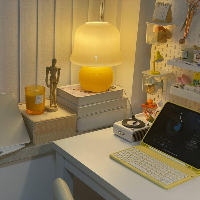 Creamy Mushroom Table Lamp-DWHOME