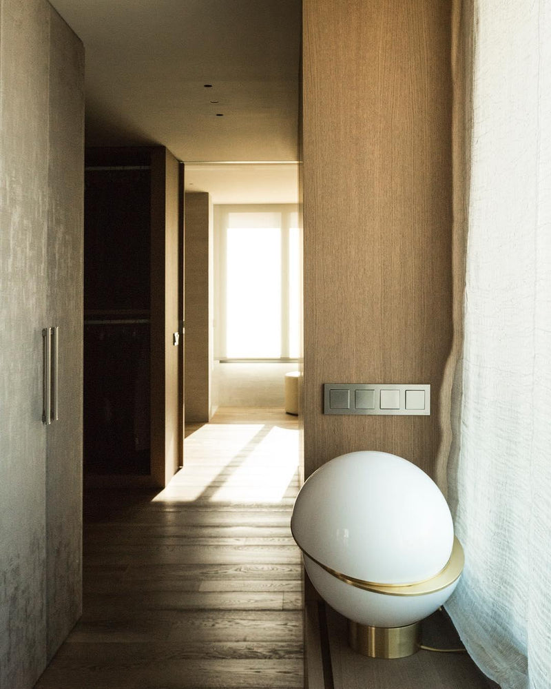 Crescent Table Lamp-DWHOME