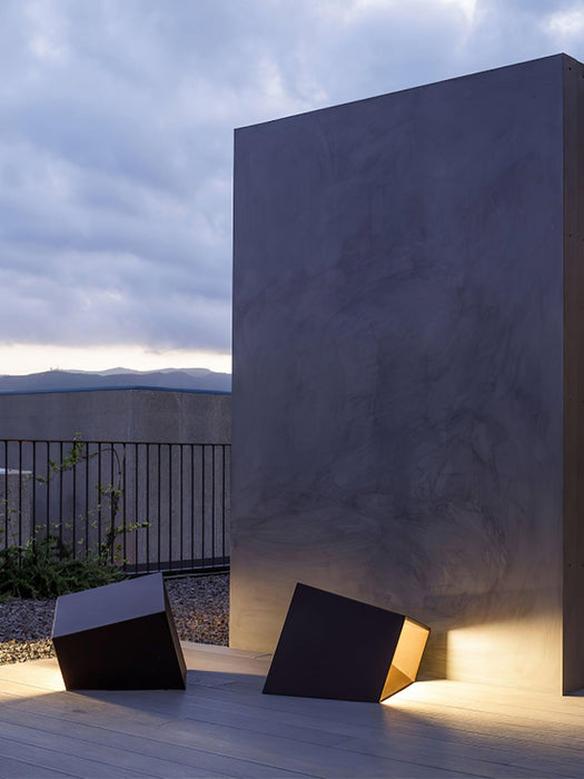 Cube Garden Outdoor Light-DWHOME