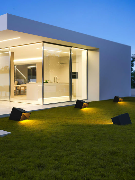 Cube Garden Outdoor Light-DWHOME