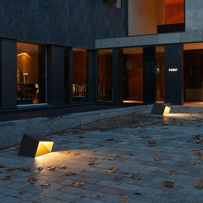 Cube Garden Outdoor Light-DWHOME
