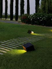 Cube Garden Solar Outdoor Light-DWHOME
