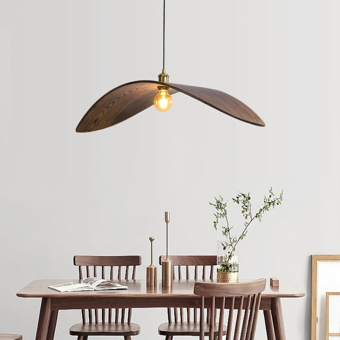 Curve Wooden Pendant Lamp.