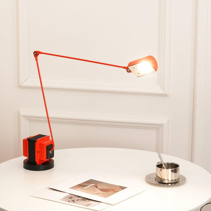 Dynamo Table Lamp-DWHOME