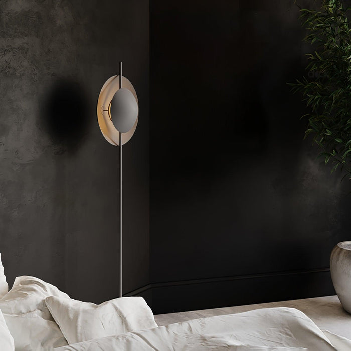 Dawn Floor Lamp.