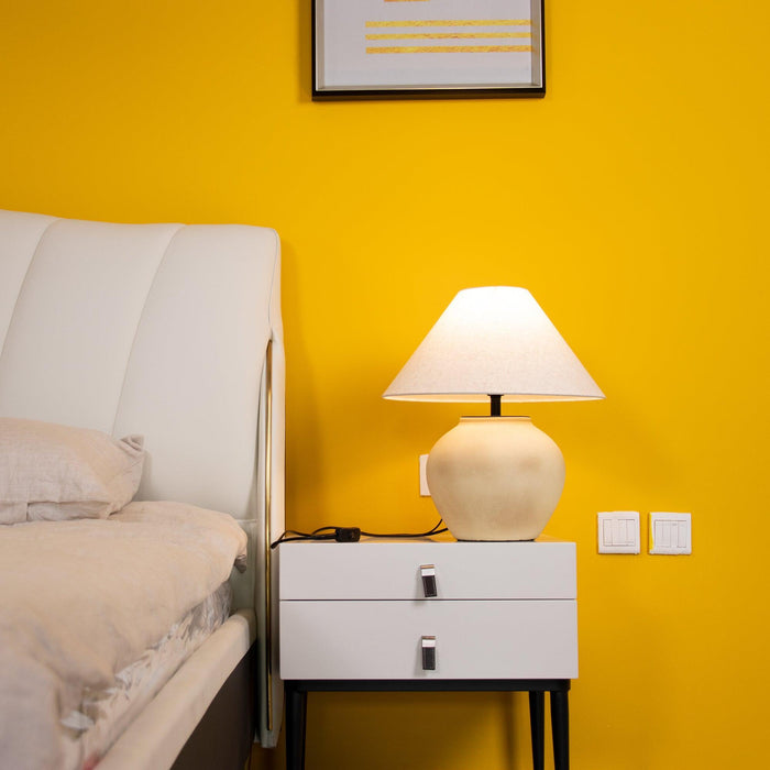 Decker Table Lamp - DWHOME