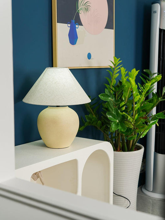 Decker Table Lamp - DWHOME