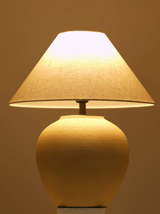 Decker Table Lamp - DWHOME