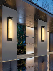 Delaney Outdoor Wall Light-DWHOME