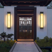 Delaney Outdoor Wall Light-DWHOME