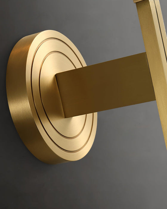 Devora Brass Wall Lamp - Vakkerlight