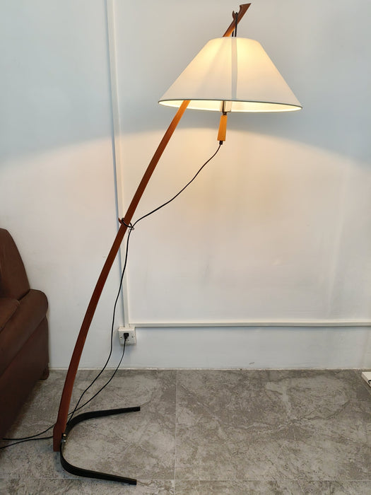 Dornstab Floor Lamp - Vakkerlight