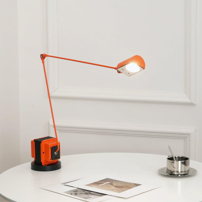 Dynamo Table Lamp-DWHOME