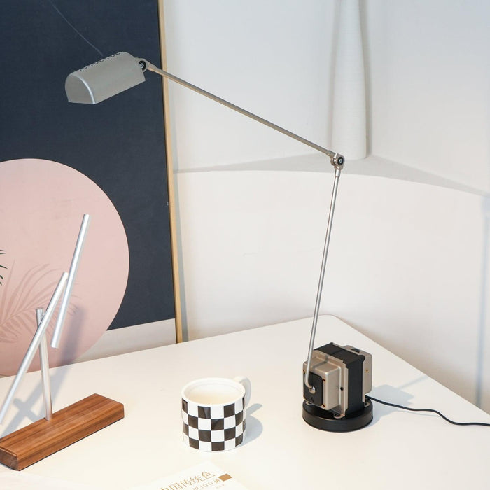 Dynamo Table Lamp-DWHOME