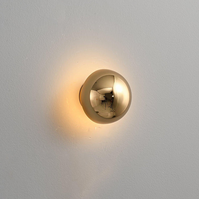 Aurum Sphere Wall Sconce-DWHOME