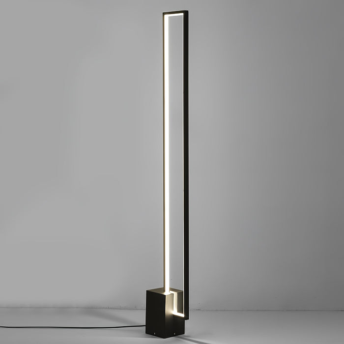 Edge Floor Lamp - Vakkerlight