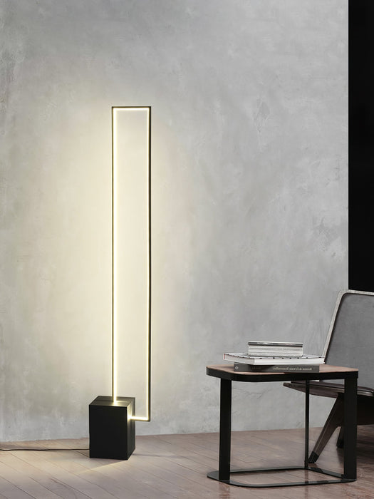 Edge Floor Lamp - Vakkerlight