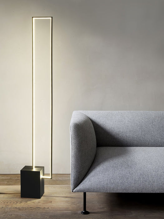 Edge Floor Lamp - Vakkerlight