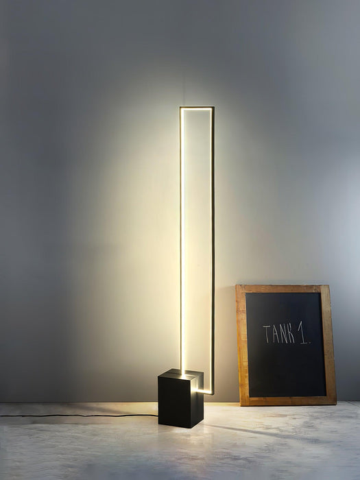 Edge Floor Lamp-DWHOME