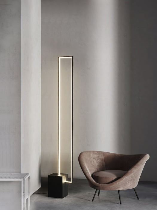 Edge Floor Lamp.