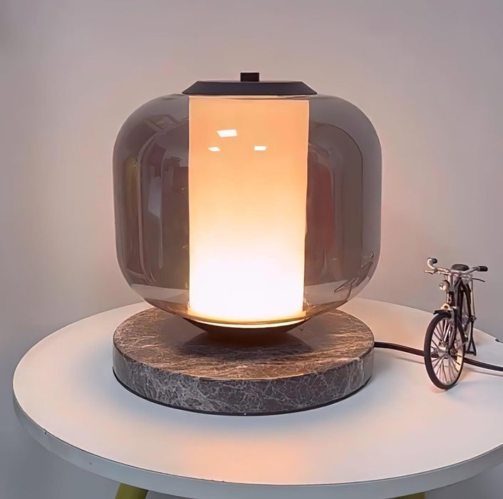 Lampe de table Eira en marbre - DWHOME
