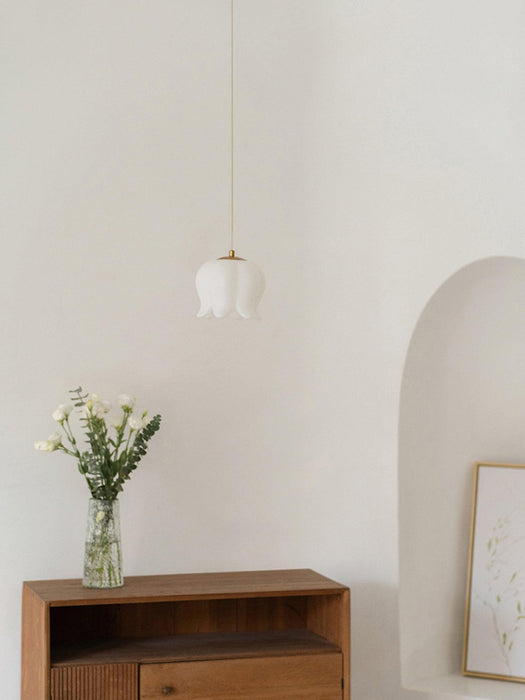 Elegant Floral Pendant Light-DWHOME