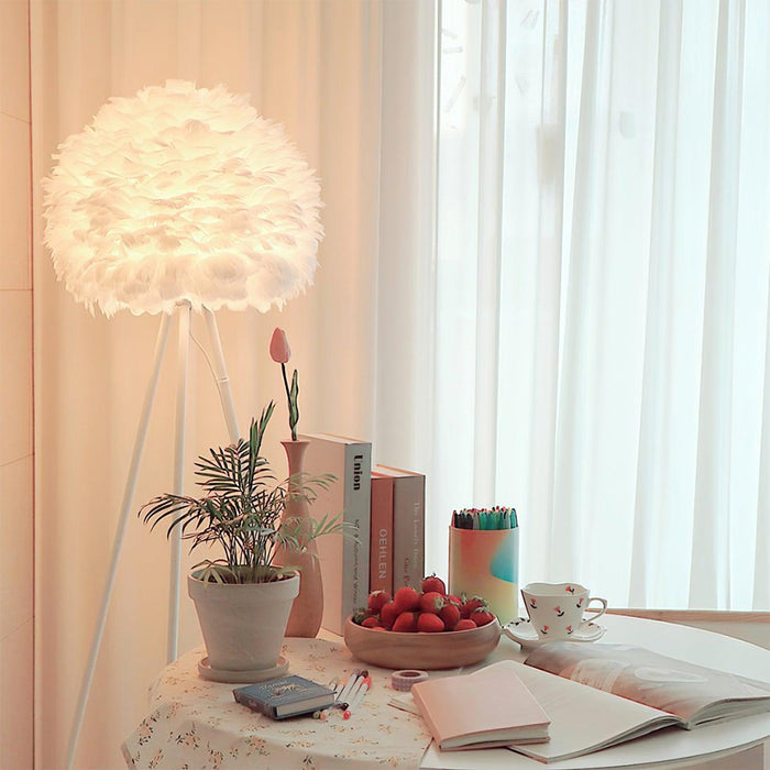 Eos Feather Floor Lamp-DWHOME