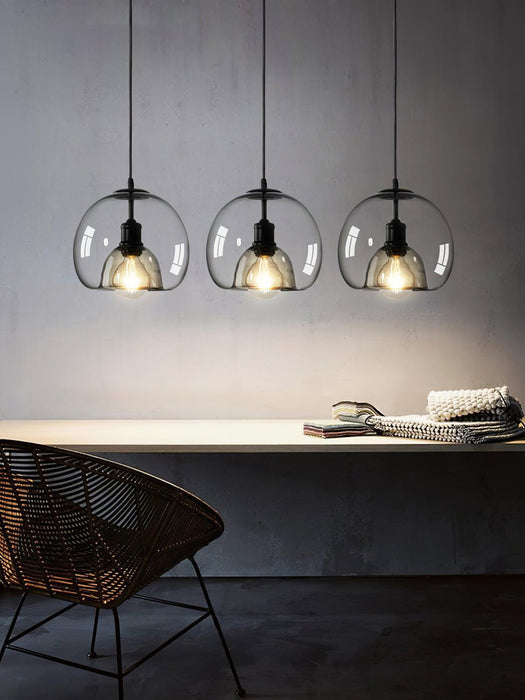 Eres Pendant Lamp.