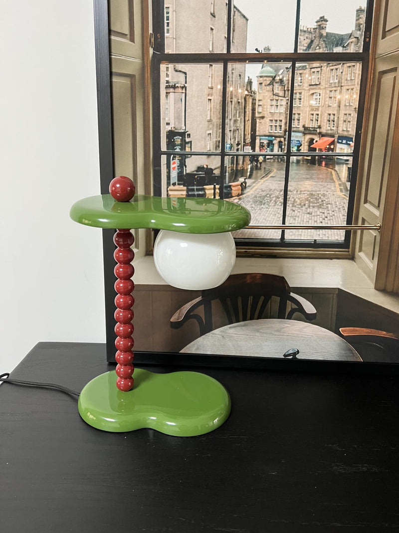 Everalda Metal Table Lamp-DWHOME