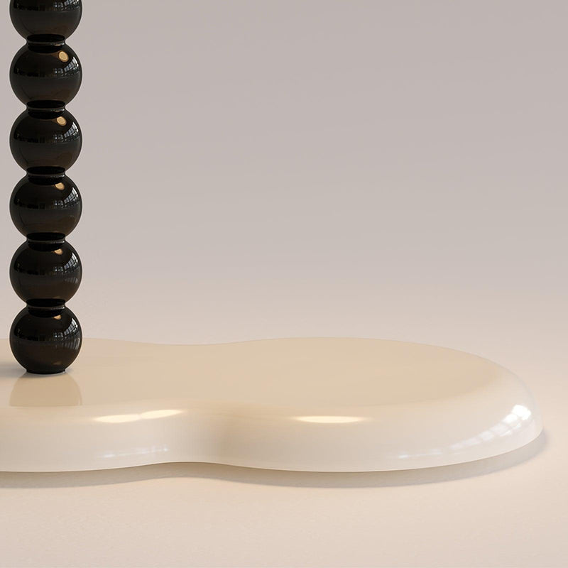 Everalda Metal Table Lamp-DWHOME