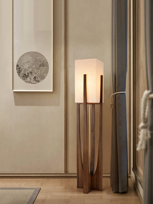 Fairbanks Floor Lamp - DWHOME