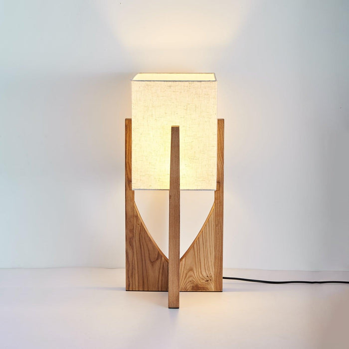 Fairbanks Floor Lamp - DWHOME