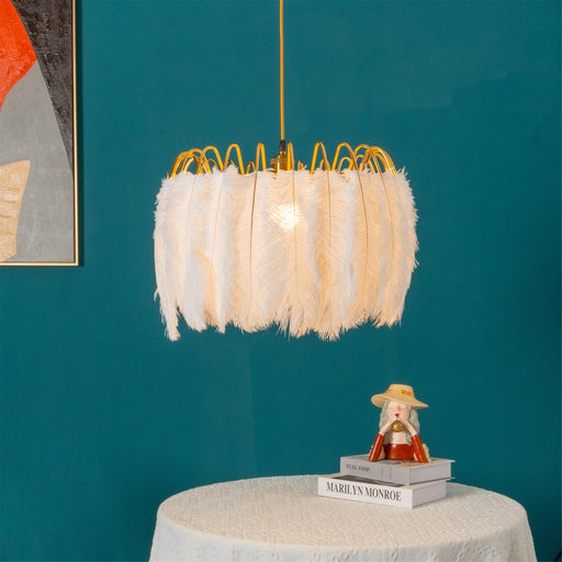 Feather Pendant Lamp.