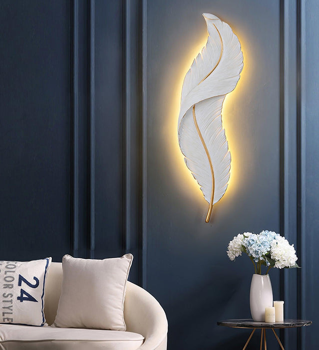 Feather Wall Lamp - Vakkerlight