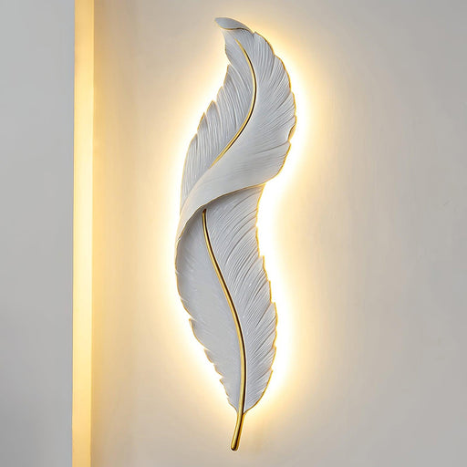 Feather Wall Lamp.