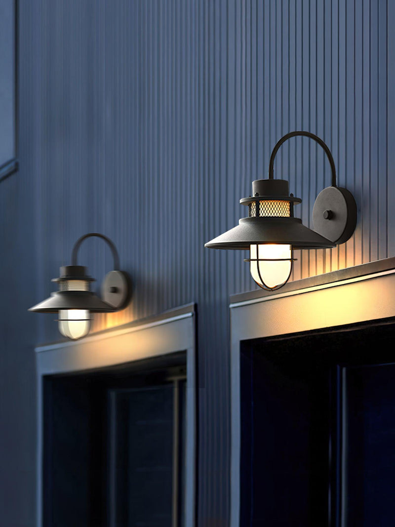 Felix Outdoor Wall Lamp-DWHOME