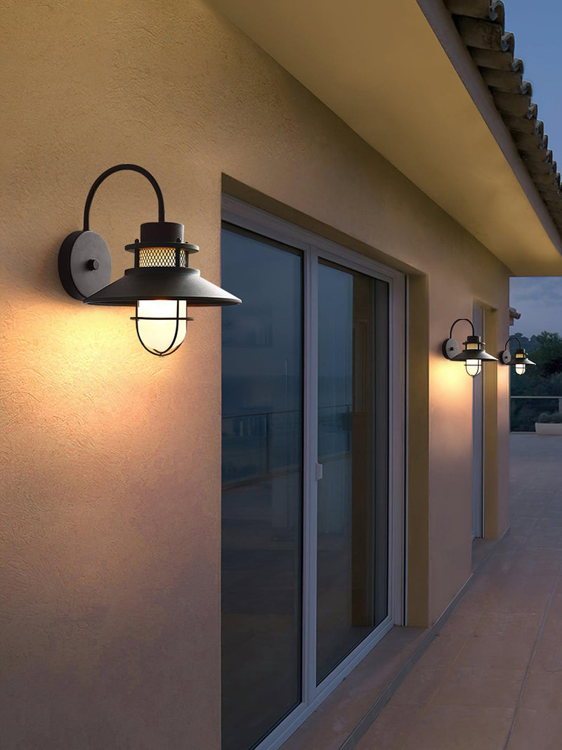 Felix Outdoor Wall Lamp-DWHOME