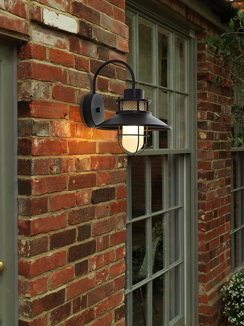Felix Outdoor Wall Lamp-DWHOME